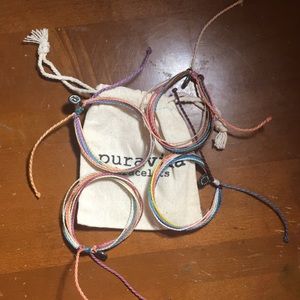 Brand new Set of 4 Pura Vida Bracelets